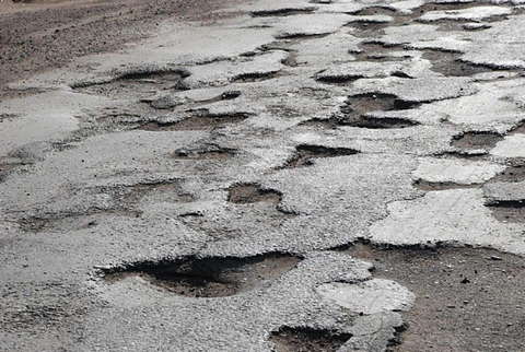 Треть дорог с «Карты убитых дорог» отремонтируют в 2017 году