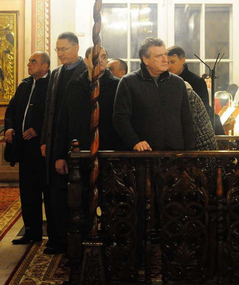 В кировских храмах встретили праздник Светлого Христова Воскресения. 