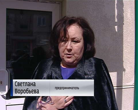 Нововятичи помирились: вход в кафе во дворе закрыли