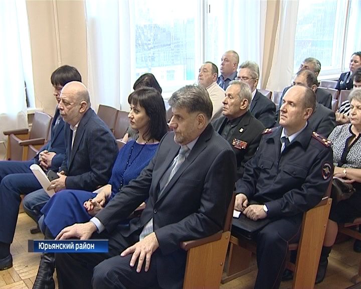 В Юрье состоялось выездное заседание общественного совета при УМВД