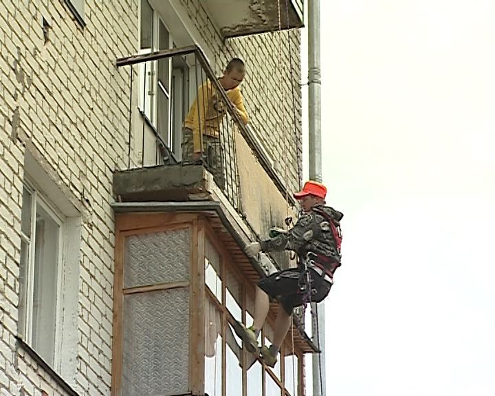 Управляющая компания, которая не следила за состоянием балконов, заплатит штраф
