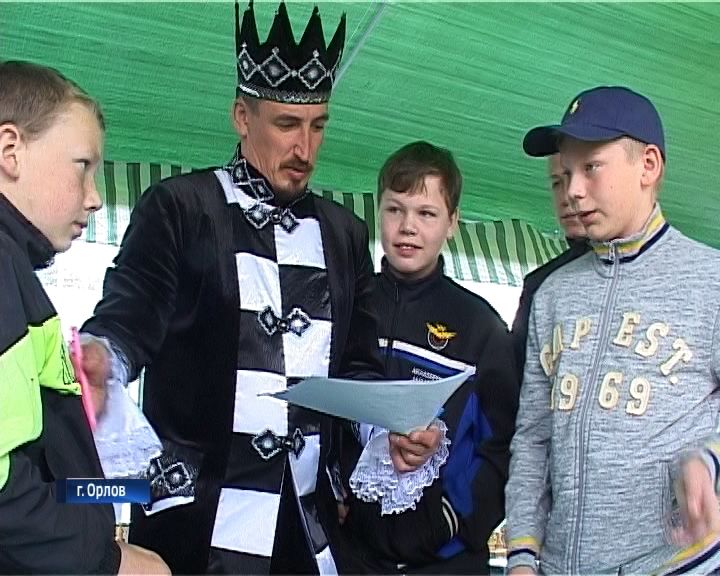 Жители Орлова отметили главный летний праздник «Орловская ладья»