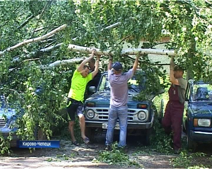 Последствия урагана в Кирово-Чепецке