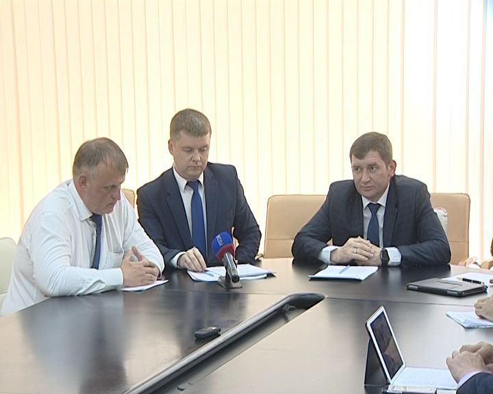 Власти города намерены решать проблему с ливневкой