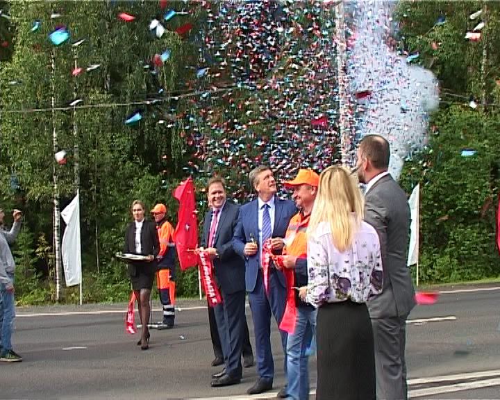 В Кирове официально открыли обновленный участок федеральной автодороги Р-176