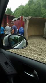 В Верхошижемском районе "Лада Калина" врезалась в фуру.