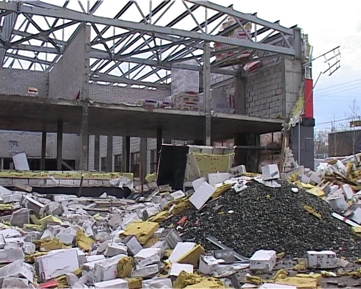 Проблемы строящегося спорткомплекса на Воровского