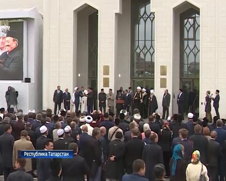 Михаил Бабич принял участие в открытии исламской академии в городе Болгар Республики Татарстан