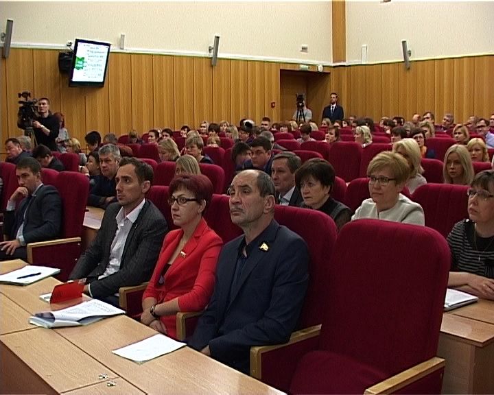 В Кирове прошли публичные слушания по бюджету региона на следующий год