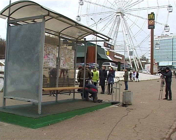 В Кирове появляются новые современные остановочные павильоны