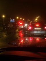 В Кирове водитель такси сбил двух инспекторов ГИБДД.