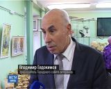 "Вернисаж талантов" развернулся в библиотеке "Маяк"