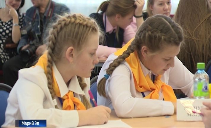 Команда Кировской области стала победителем окружного финала игры «Ума Палата»