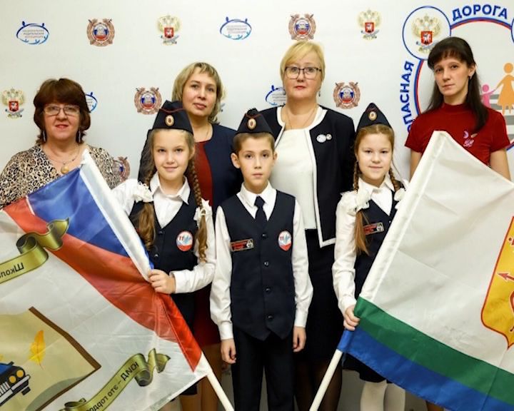 Юные инспекторы дорожного движения вернулись с победой из Москвы