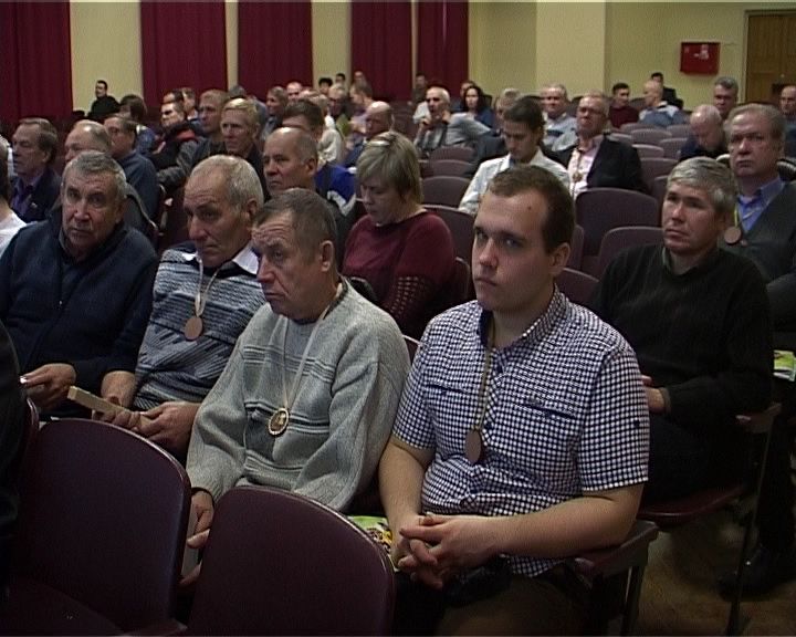 В Кирове состоялся Третий Межрегиональный съезд пчеловодов