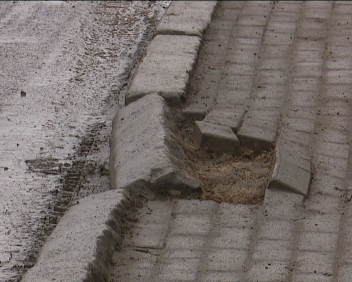 В Кирове на отремонтированной улице Милицейской появились новые дефекты