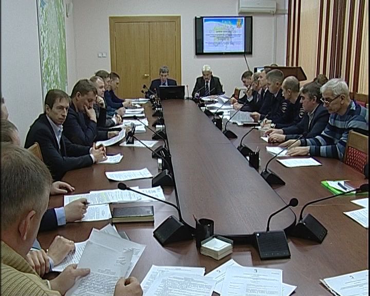 В Кирове прошли штабные учения по отработке действий в случае обильного снегопада