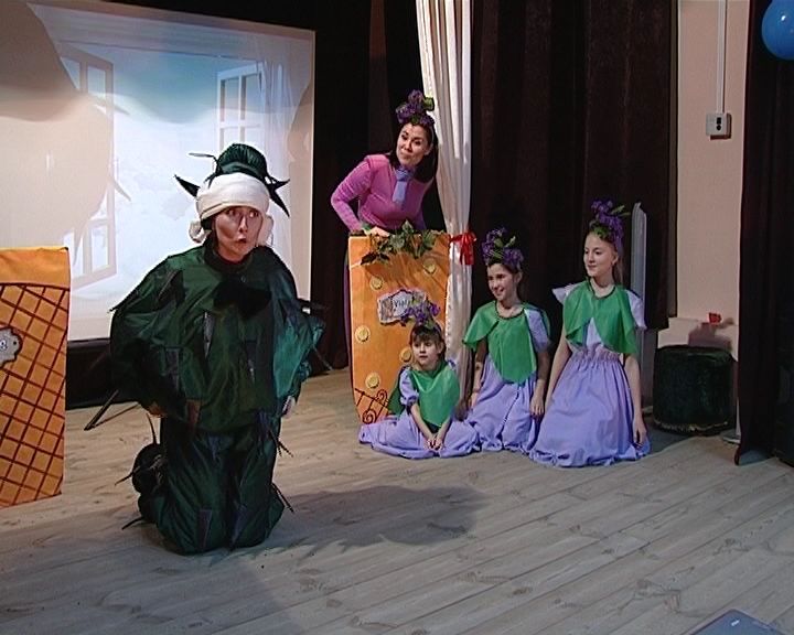 Участники кировского народного 