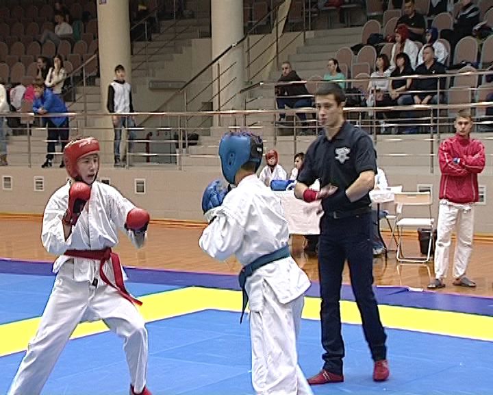 Первенство города по рукопашному бою во Дворце Единоборств