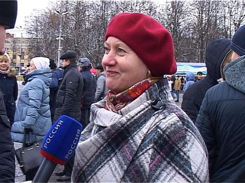 Кировчане отмечают День народного единства (ФОТО)