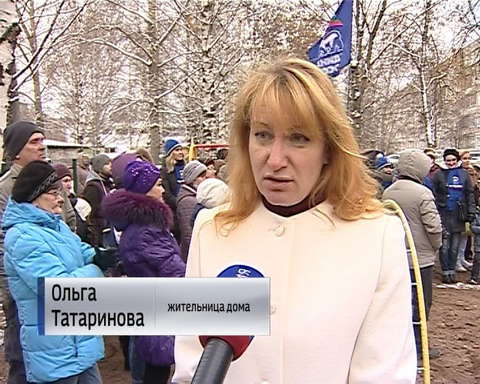 Елена Ковалёва посетила дворы, отремонтированные по программе «Формирование комфортной городской среды»