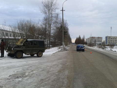 В Омутнинском районе скорая помощь врезалась в грузовик "Урал".