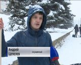 Осужденные под присмотром сотрудников УФСИН помогают коммунальщикам