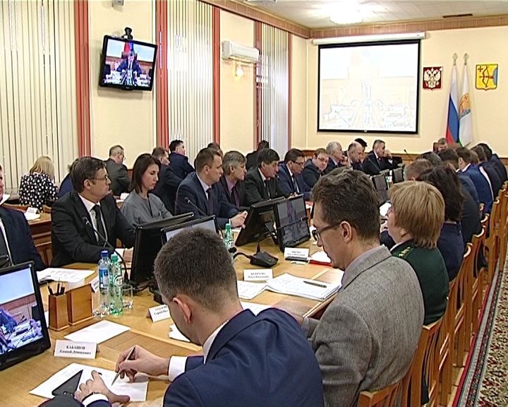 Деньги или лекарства: проблемы с льготниками