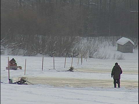Открытие ледовых переправ в регионе откладывается 
