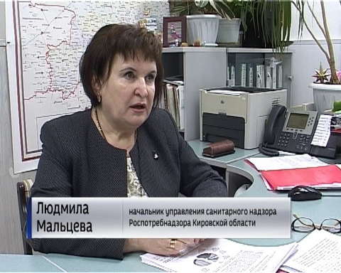 Полицейские изъяли несколько коробок со спиртосодержащей жидкостью