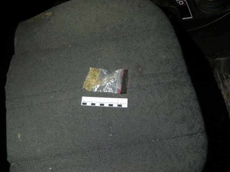 Житель Котельнича «подарил» другу пакетик 