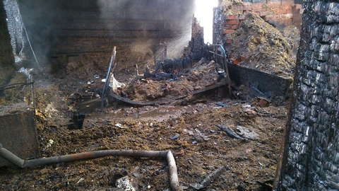 В следственном комитете выясняют обстоятельства гибели людей на пожарах в Малмыже и Уржумском районе.