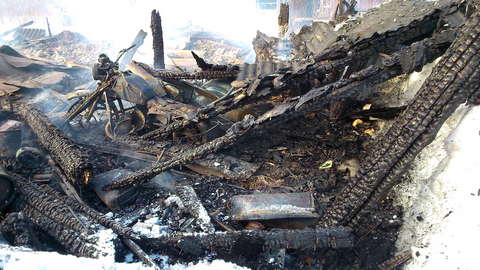 В следственном комитете выясняют обстоятельства гибели людей на пожарах в Малмыже и Уржумском районе.