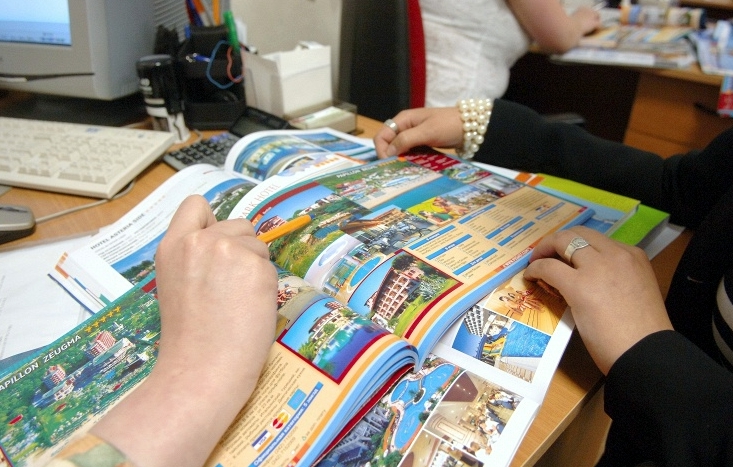 Бывший директор кировского турагентства обвиняется в крупном мошенничестве.