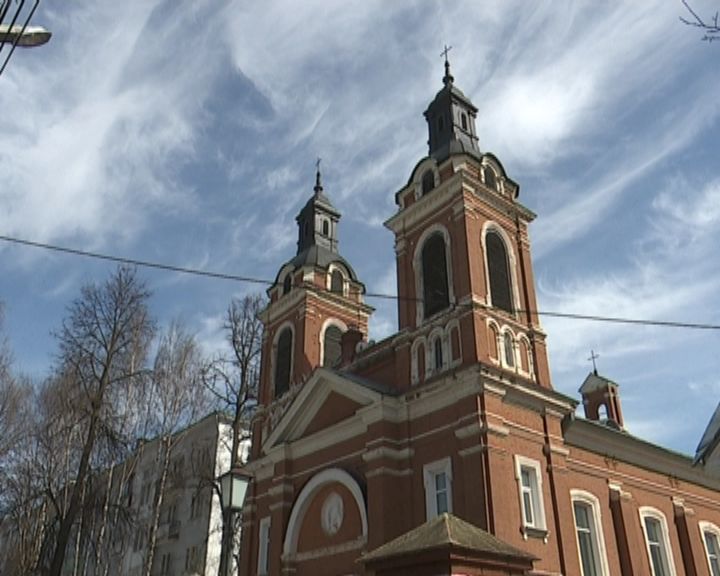 Католики снова хотят вернуть костел