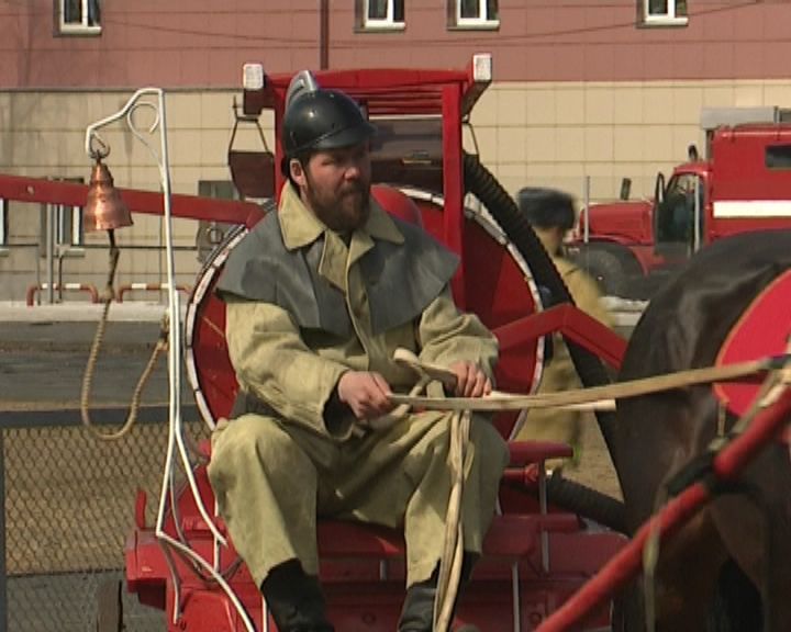 Пожарная служба отметила столетний юбилей