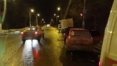 В Кирове в дтп погиб стажер полиции.