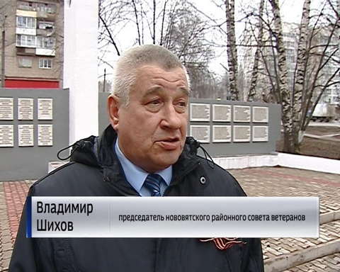 По Нововятску проехали поющие автобусы