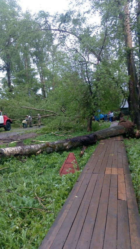 В Кирове прошла сильная гроза.
