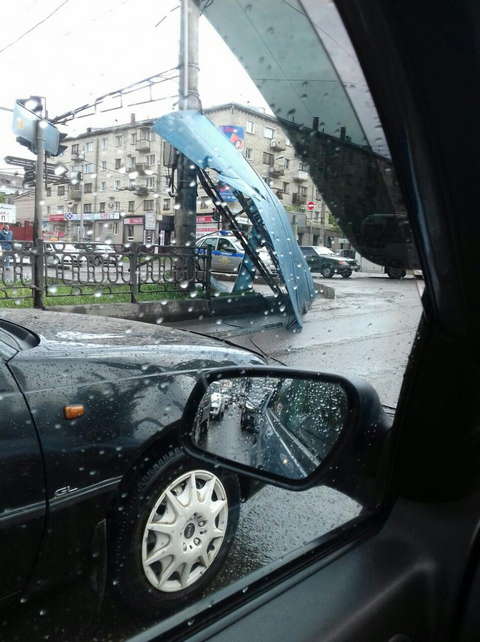 В Кирове прошла сильная гроза.