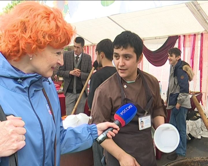 Кировчане отметили День России и День города