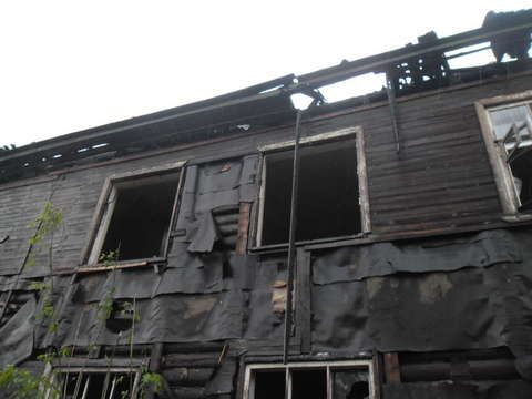 В Кирове опять горел расселенный дом (ФОТО)