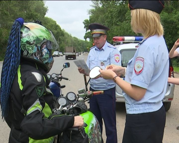 Сотрудники ГИБДД провели специальную акцию 