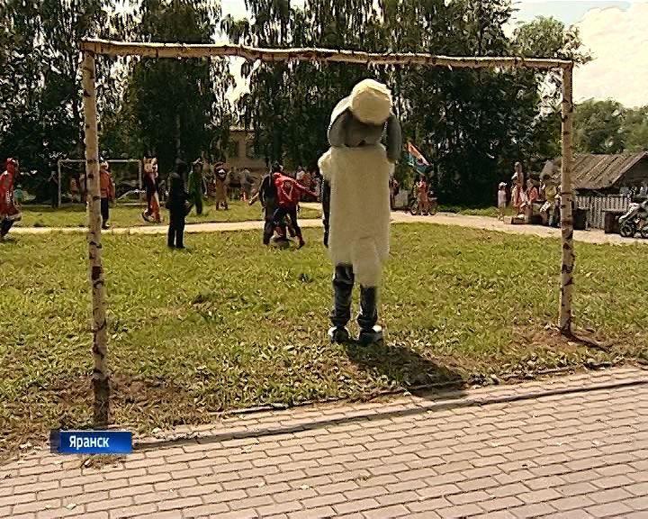 В Яранске провели сказочный футбол