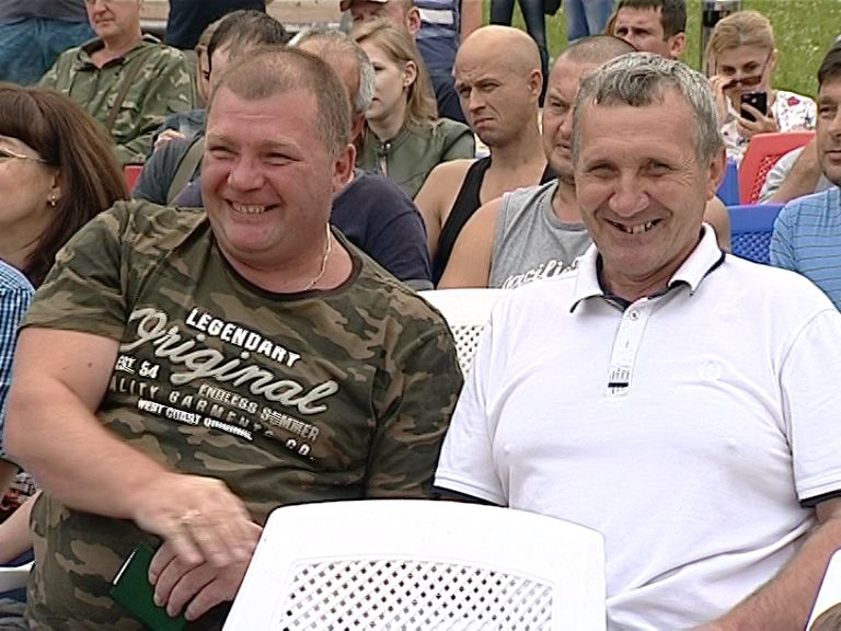 В Кирове по жеребьевке распределили лицензии на добычу животных