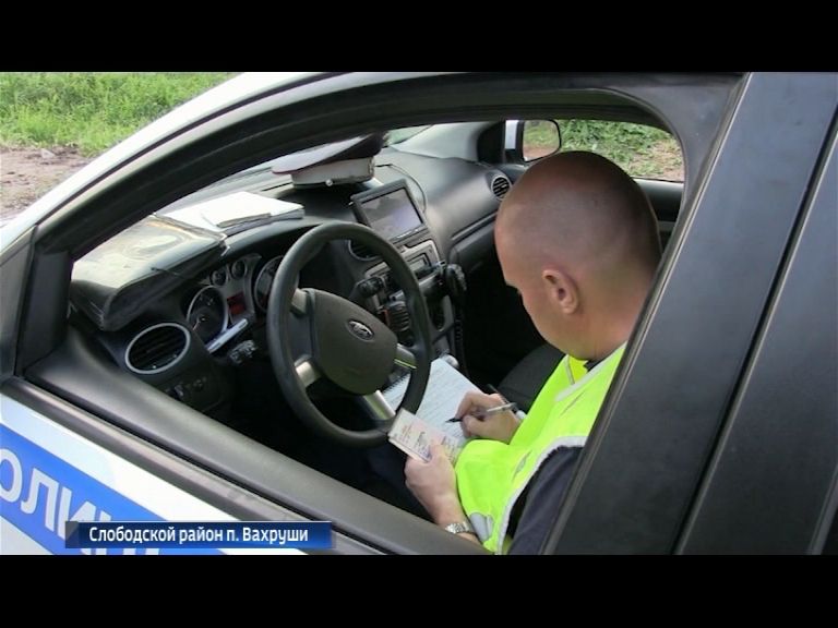 Полиция провела в Вахрушах акцию «Сельский патруль»