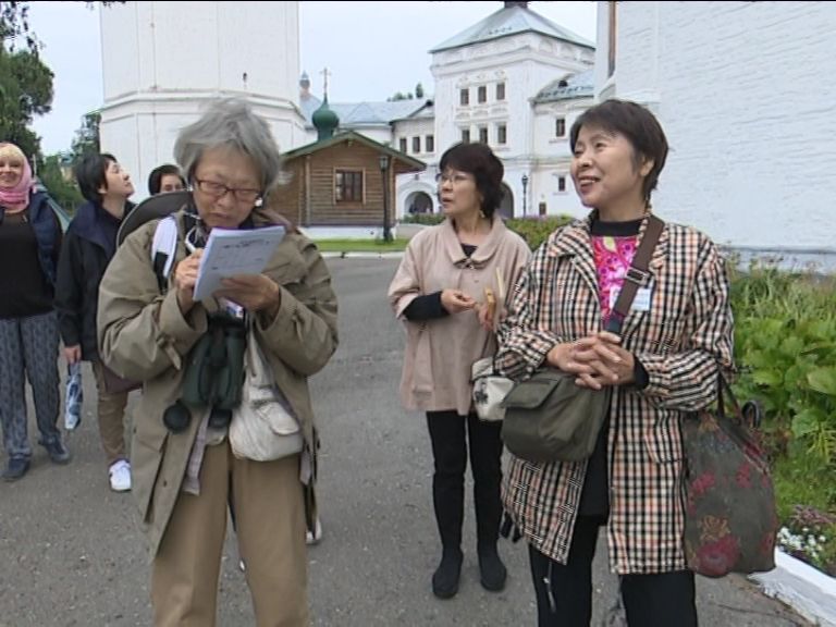 Японцы знакомились в Кирове с русской культурой