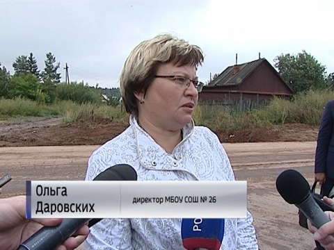 В Урванцево проложили временную дорогу в школу