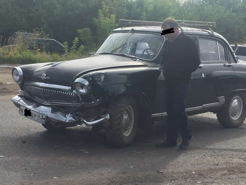 На улице Луганской произошло тройное ДТП.