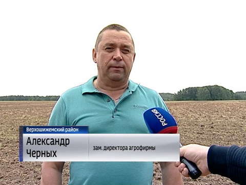 За полями Среднеивкино присматривает беспилотник